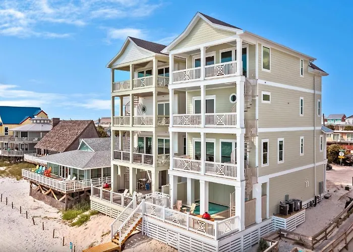 Pineapple Paradise! 6Br 7Ba Beachfront House! Private Pool! Grill! Sleeps 16!